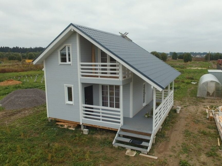 Небольшой загородный дом: 98 кв.м., 2 спальни, кухня-гостиная и терраса